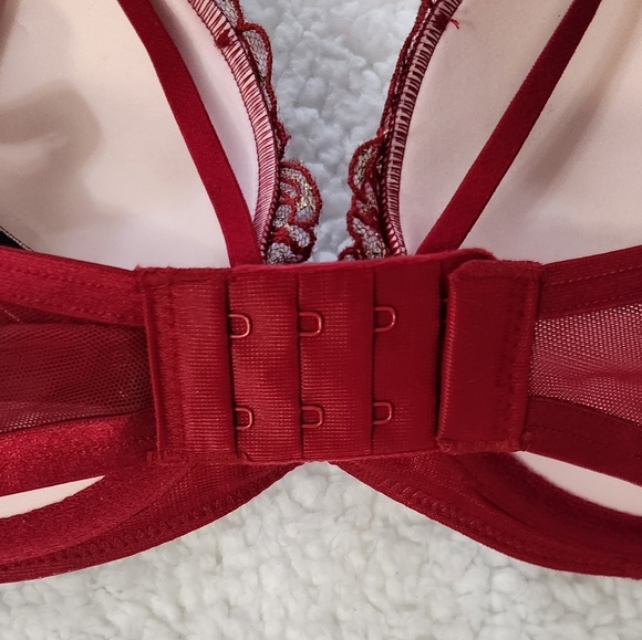 New!Victorias Secret Very Sexy Midnight Affair Embroidery Push Up Bra - Picture 9 of 12